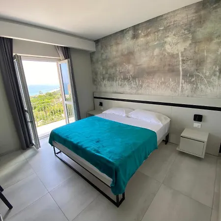 Gabriel Holidays Bed and breakfast