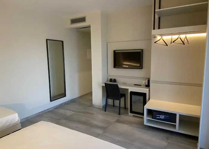 Alojamento de Acomodação e Pequeno-almoço Gabriel Holidays Tropea