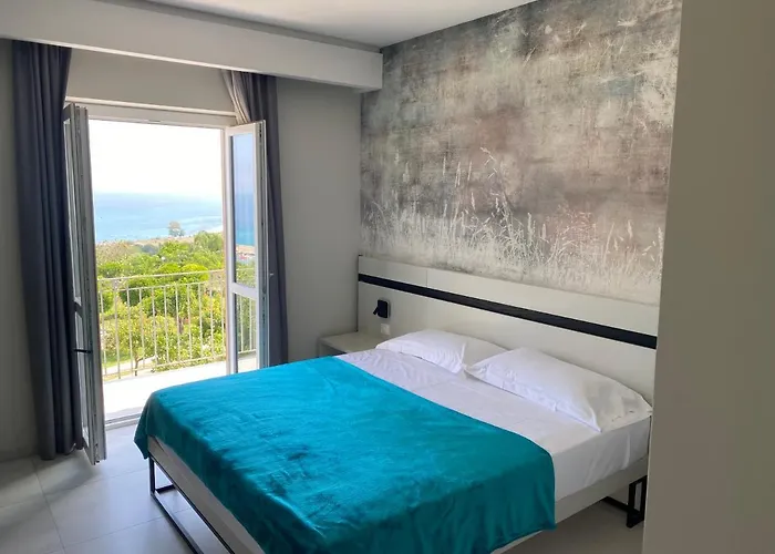 Alojamento de Acomodação e Pequeno-almoço Gabriel Holidays