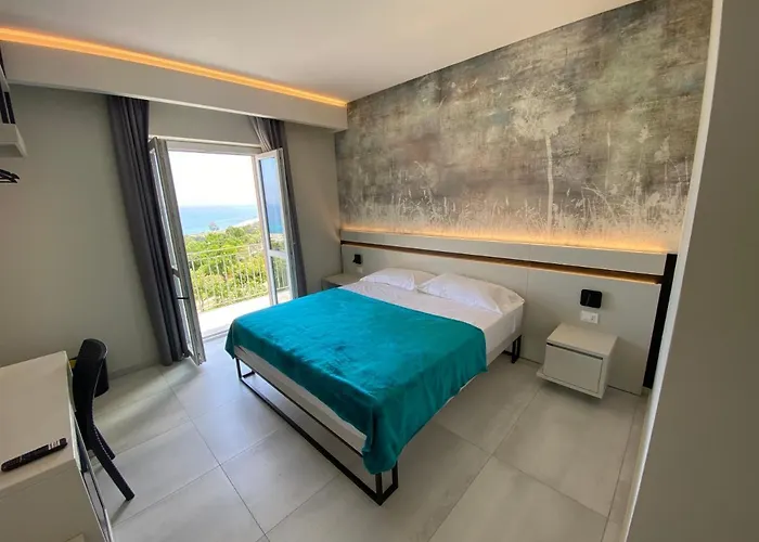 Alojamento de Acomodação e Pequeno-almoço Gabriel Holidays Tropea