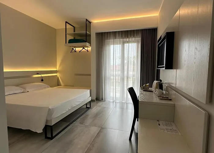 Gabriel Holidays Tropea